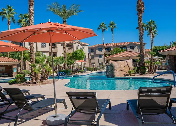 Apartment Near Diablo Stadium Airport Dogprk Hottub Pool W&d