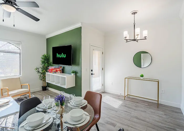 Apartment Near Diablo Stadium Airport Dogprk Hottub Pool W&d Tempe